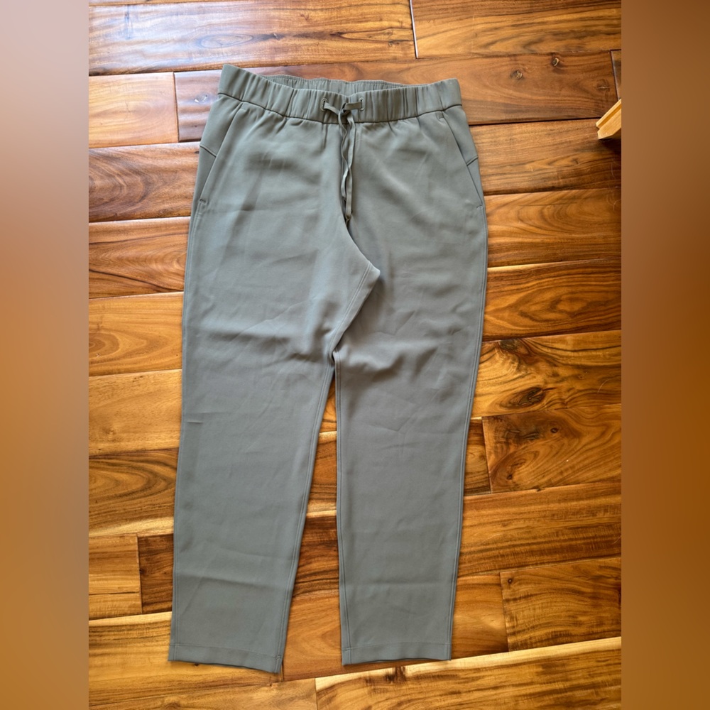 lululemon athletica Men's Charcoal Joggers